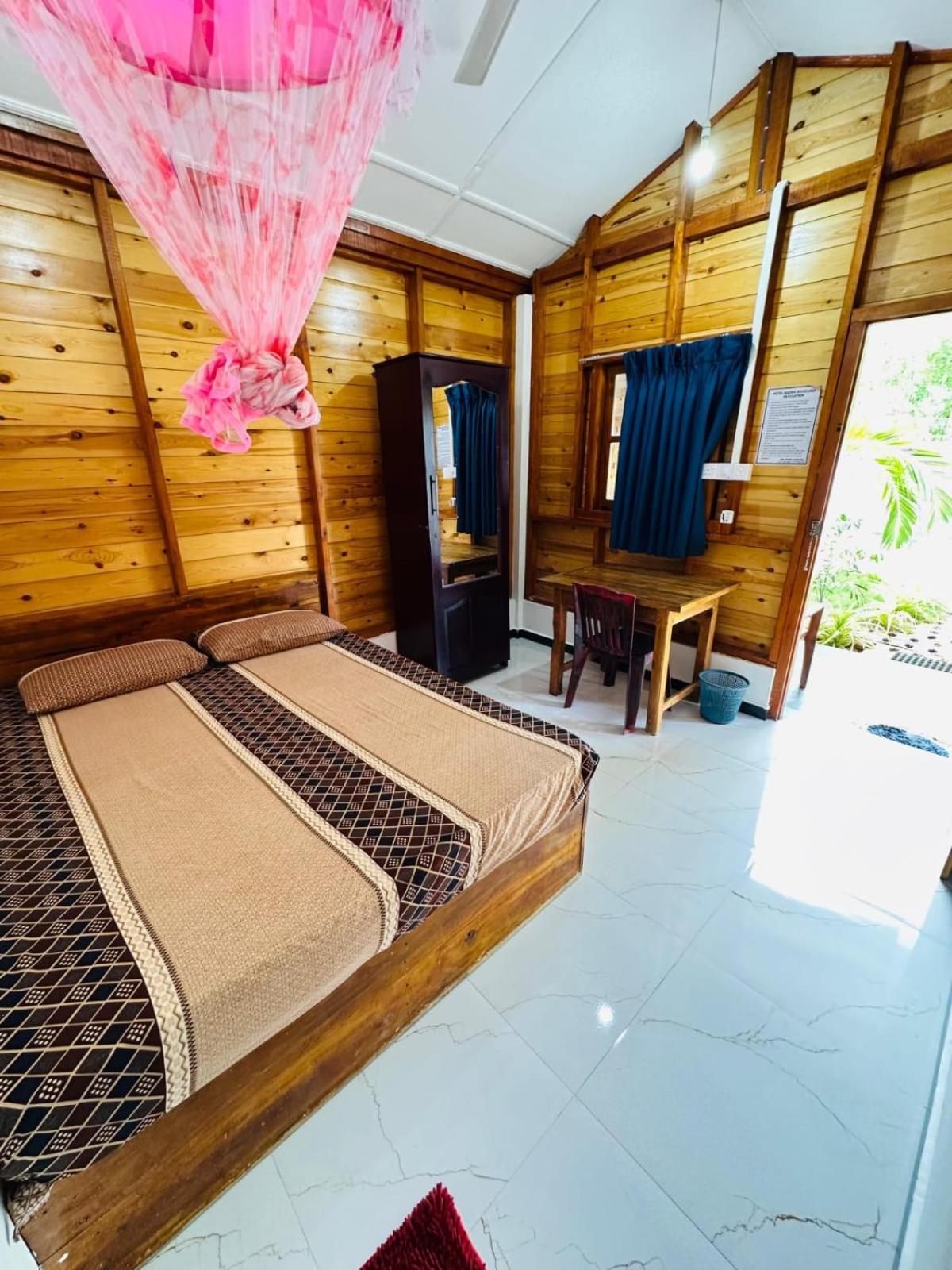 Dot Bey Beach Cabana Triquinimale Exterior foto